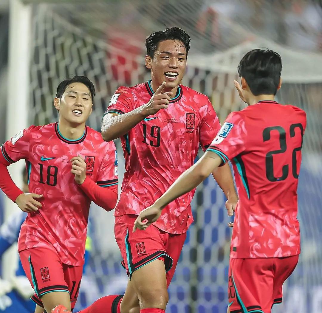 韩国队碾压中国队，梁靖崑统治全场