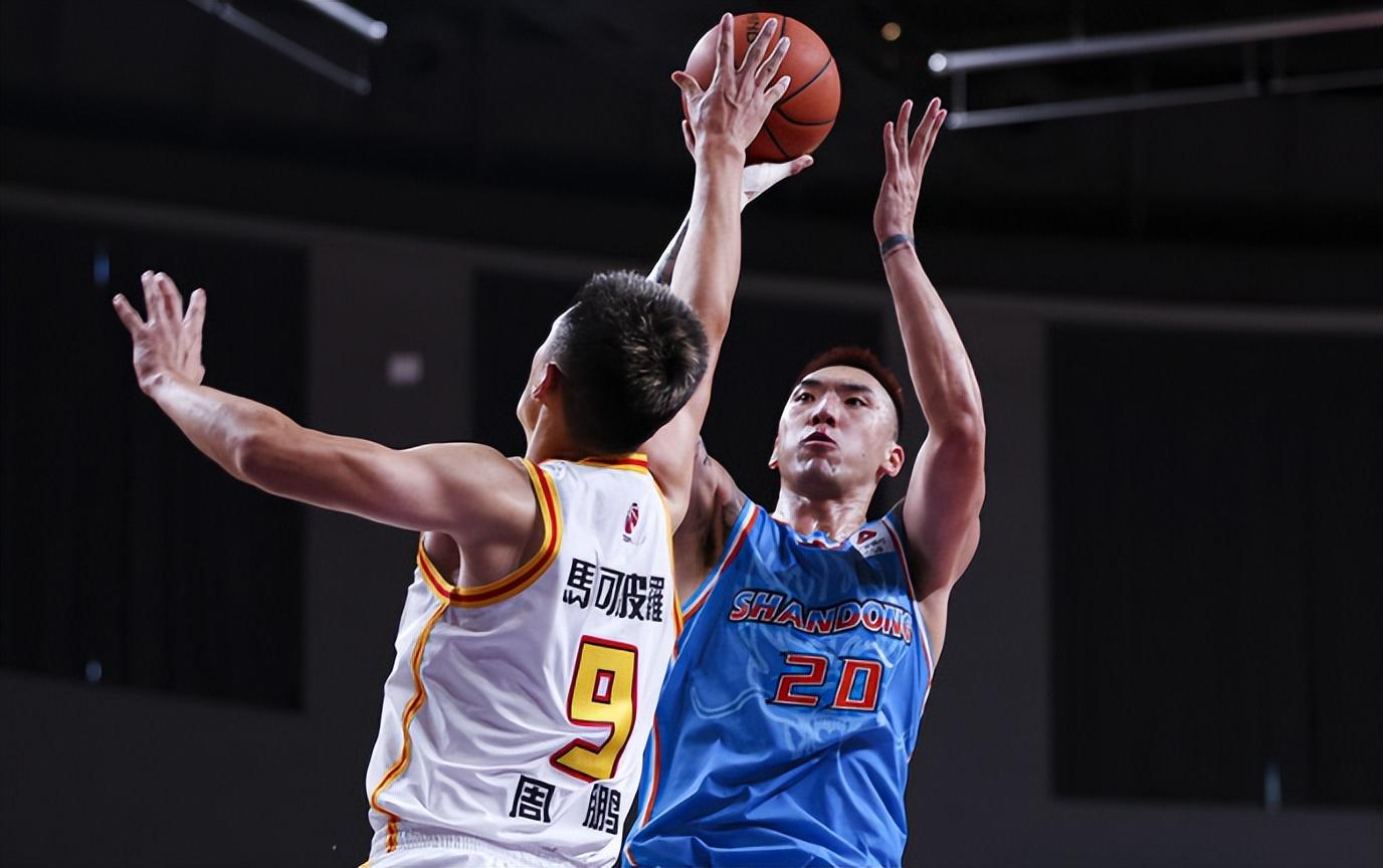 广州队绝杀广东队，麦科勒姆统治全场