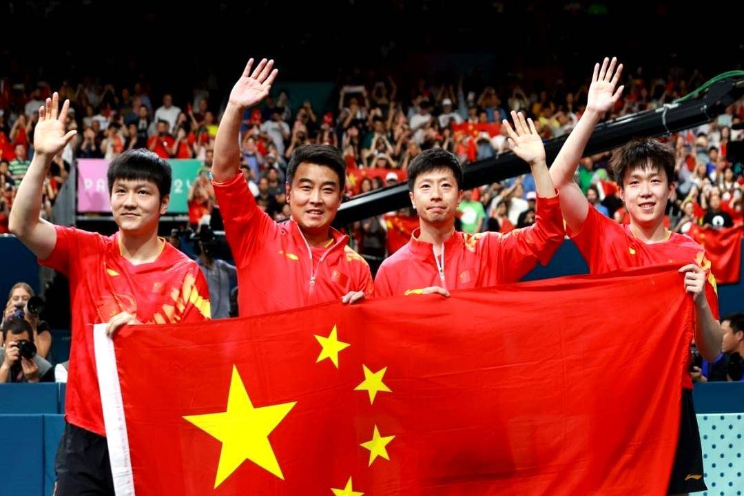 奥地利队鏖战法国队,马龙带队取胜 奥地利队鏖战法国队,马龙带队取胜