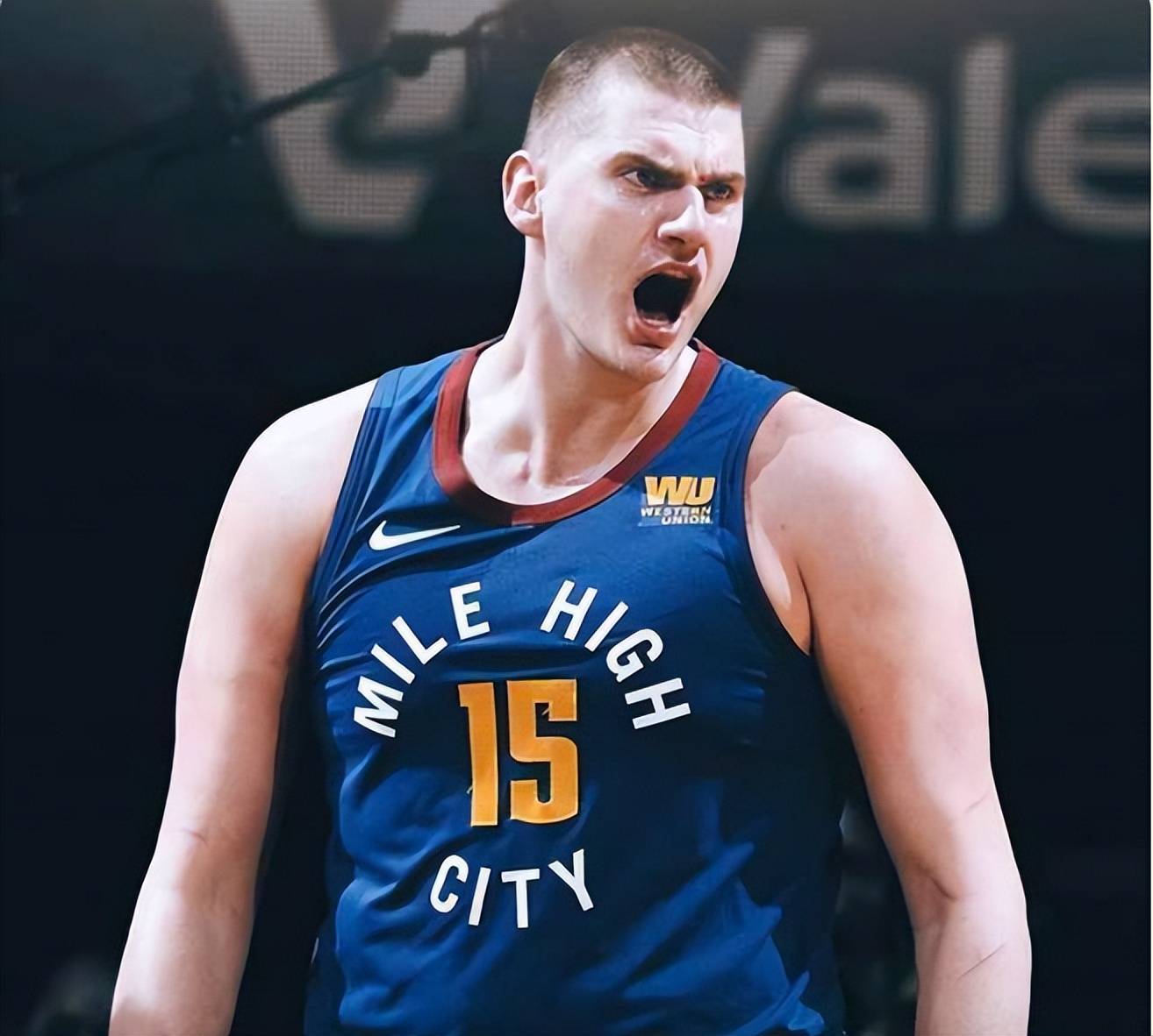 雷霆鏖战四川队，约基奇点燃赛场