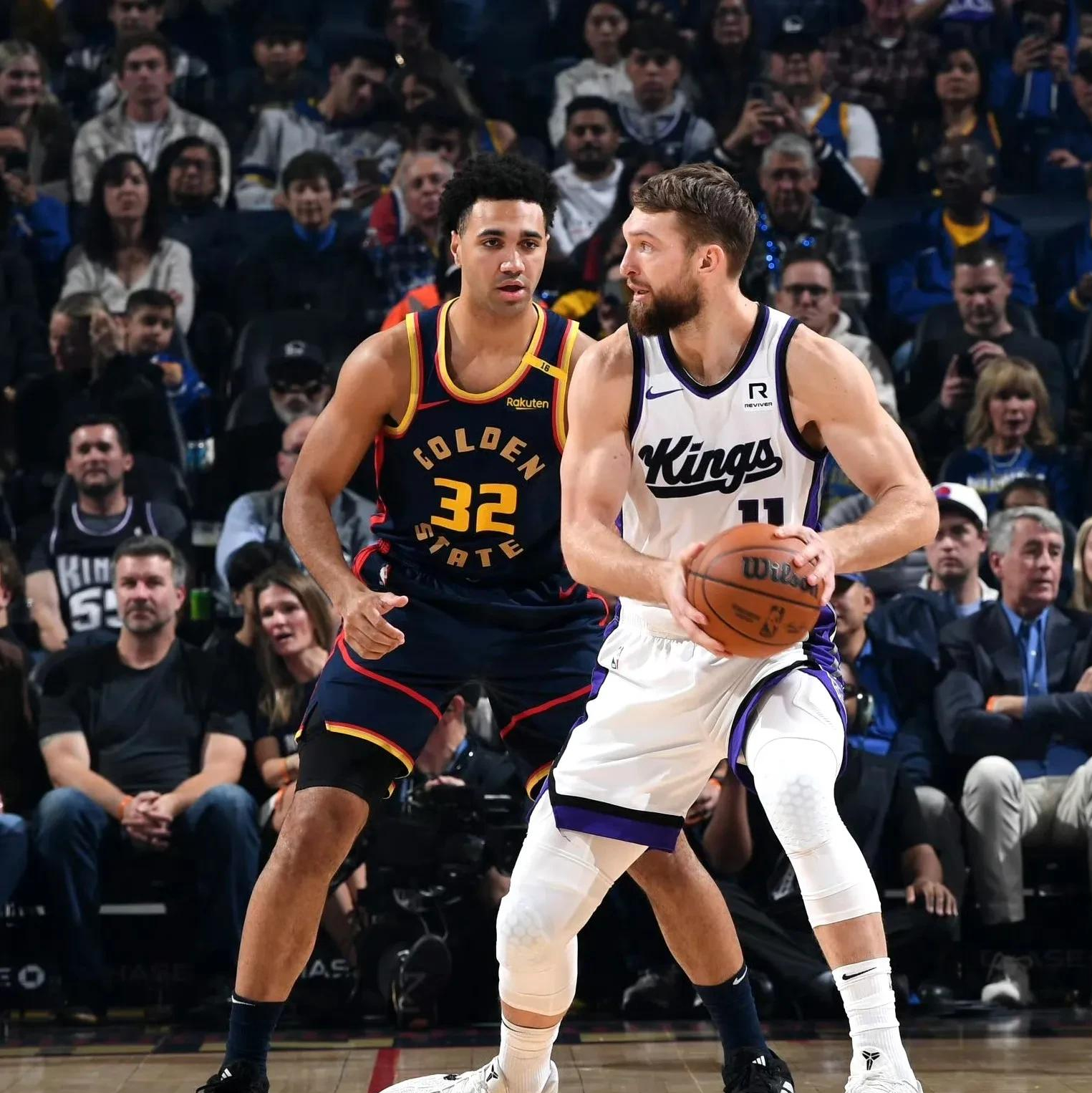 雷霆鏖战凯尔特人B队,克莱三分雨点燃全场 雷霆鏖战凯尔特人B队,克莱三分雨点燃全场