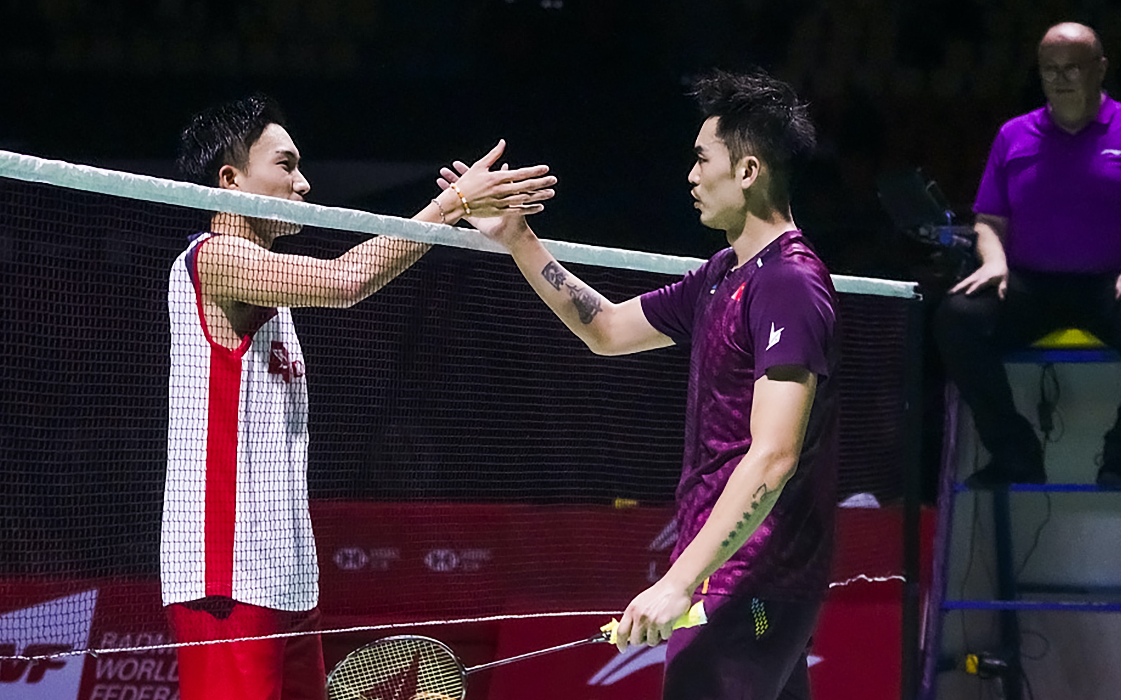 法国羽毛球队碾压英格兰羽毛球队,桃田贤斗制霸全场 法国羽毛球队碾压英格兰羽毛球队,桃田贤斗制霸全场