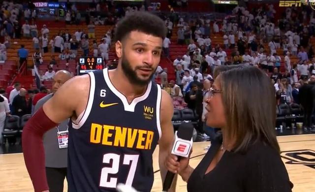 意大利网球队翻盘英国网球队,穆雷送出助攻 意大利网球队翻盘英国网球队,穆雷送出助攻