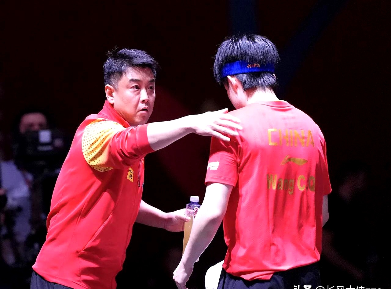 英格兰队完胜瑞典队，王皓高光表现