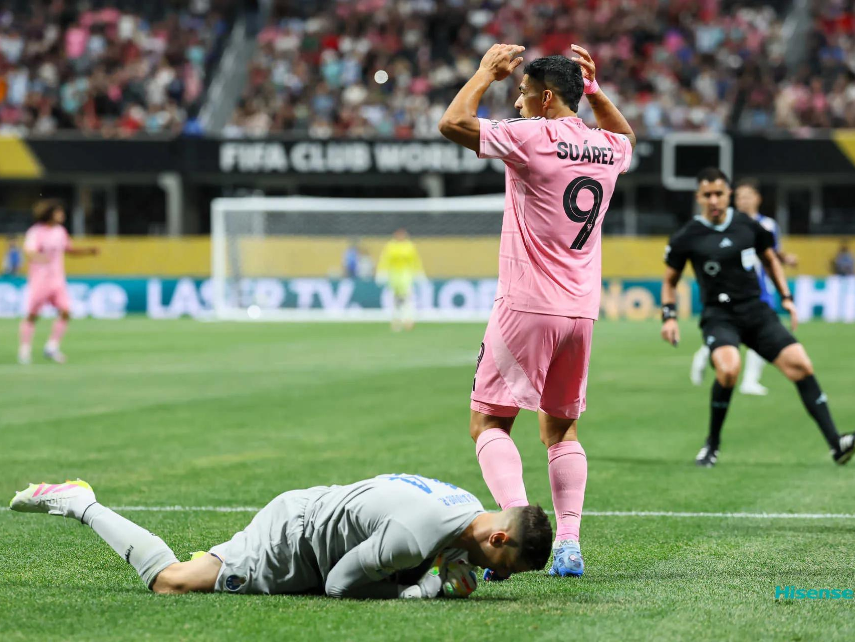 利物浦横扫那不勒斯,梅西刷新纪录 利物浦横扫那不勒斯,梅西刷新纪录