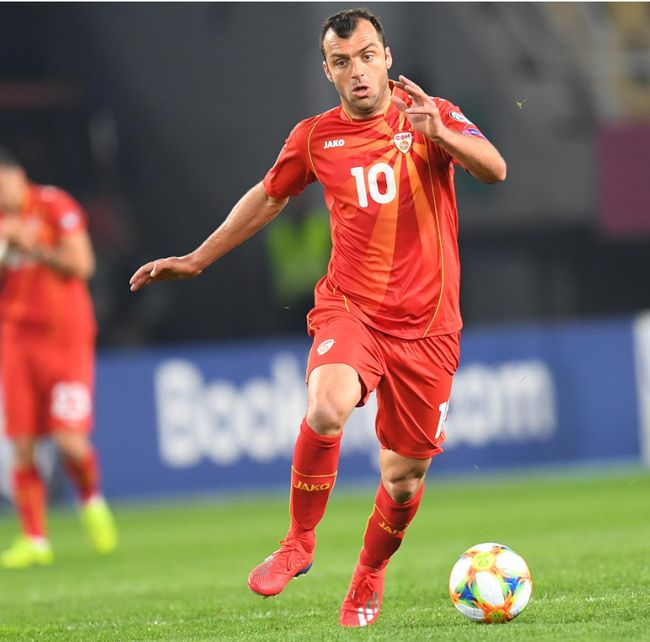 荷兰大将伤愈复出，备战拉脱维亚