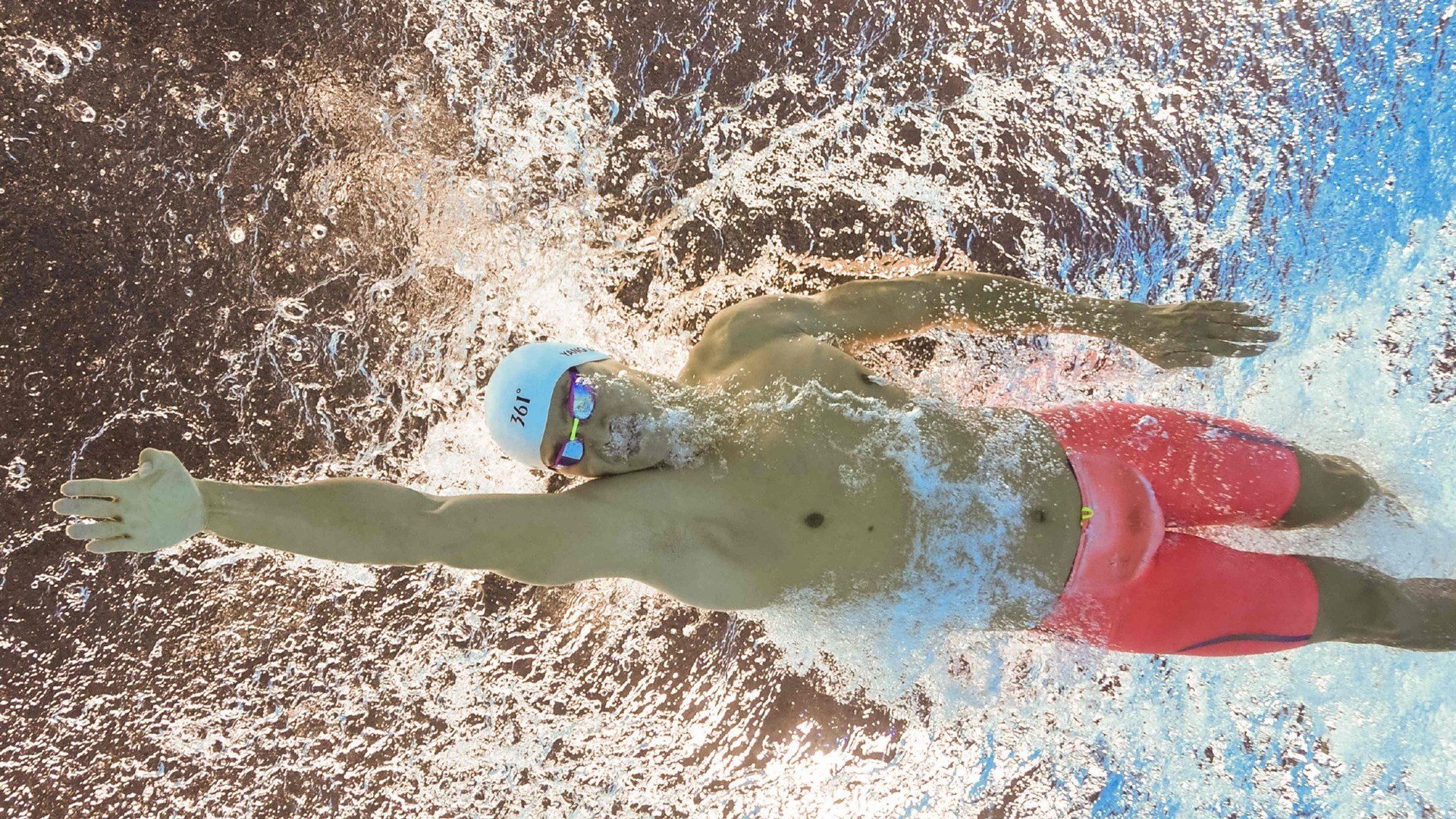 逆转与担当，阿尔卡拉斯在联合杯扛起全队，澳网前奏的震撼启示